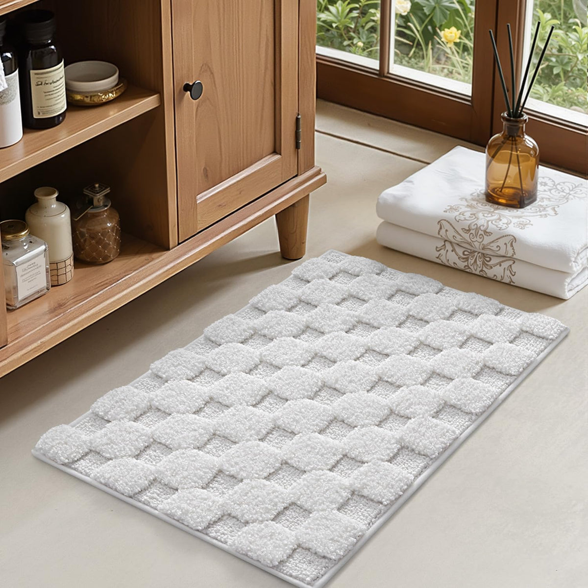 LUMI Non Slip Checkered Bathroom Rugs, Absorbent Waffle Mat, Beige, 16x24