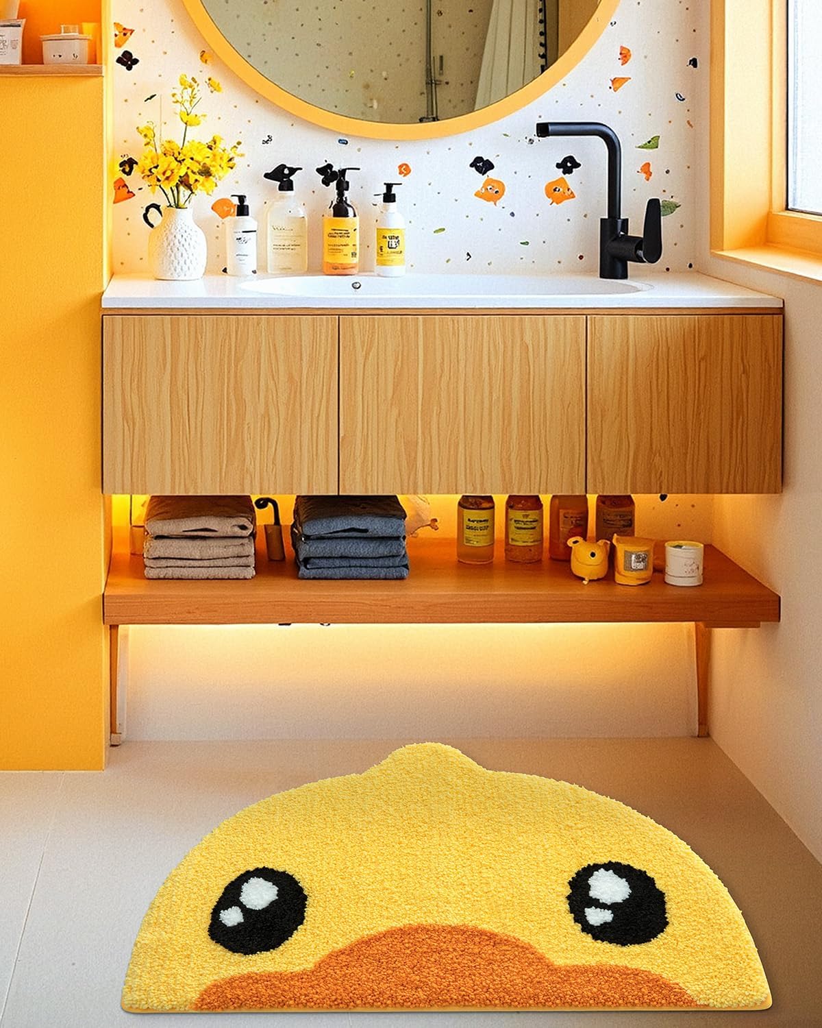 LUMI Cute Rubber Duck Bath Mat, Plush Absorbent Bath Mats for Bathroom, Non-Slip Backing Washable Bath Rugs, Ideal for Kids Shower Sink Bathtub Bedroom, 18"x28", Duck Decor