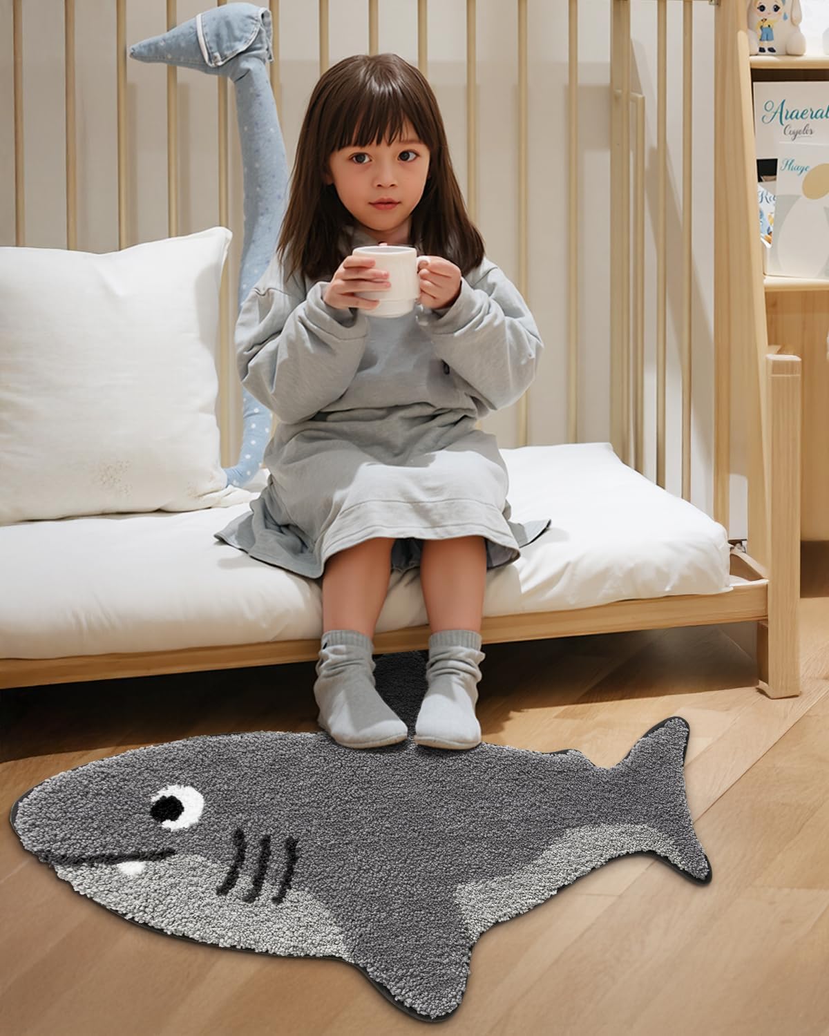 LUMI Cute Animal Bathroom Rugs, Shark Shaped Absorbent Bath Mat, Non-Slip Backing Washable Bath Mats, Ideal for Shower Sink Bathtub Room Decor, 20"x32", Shark