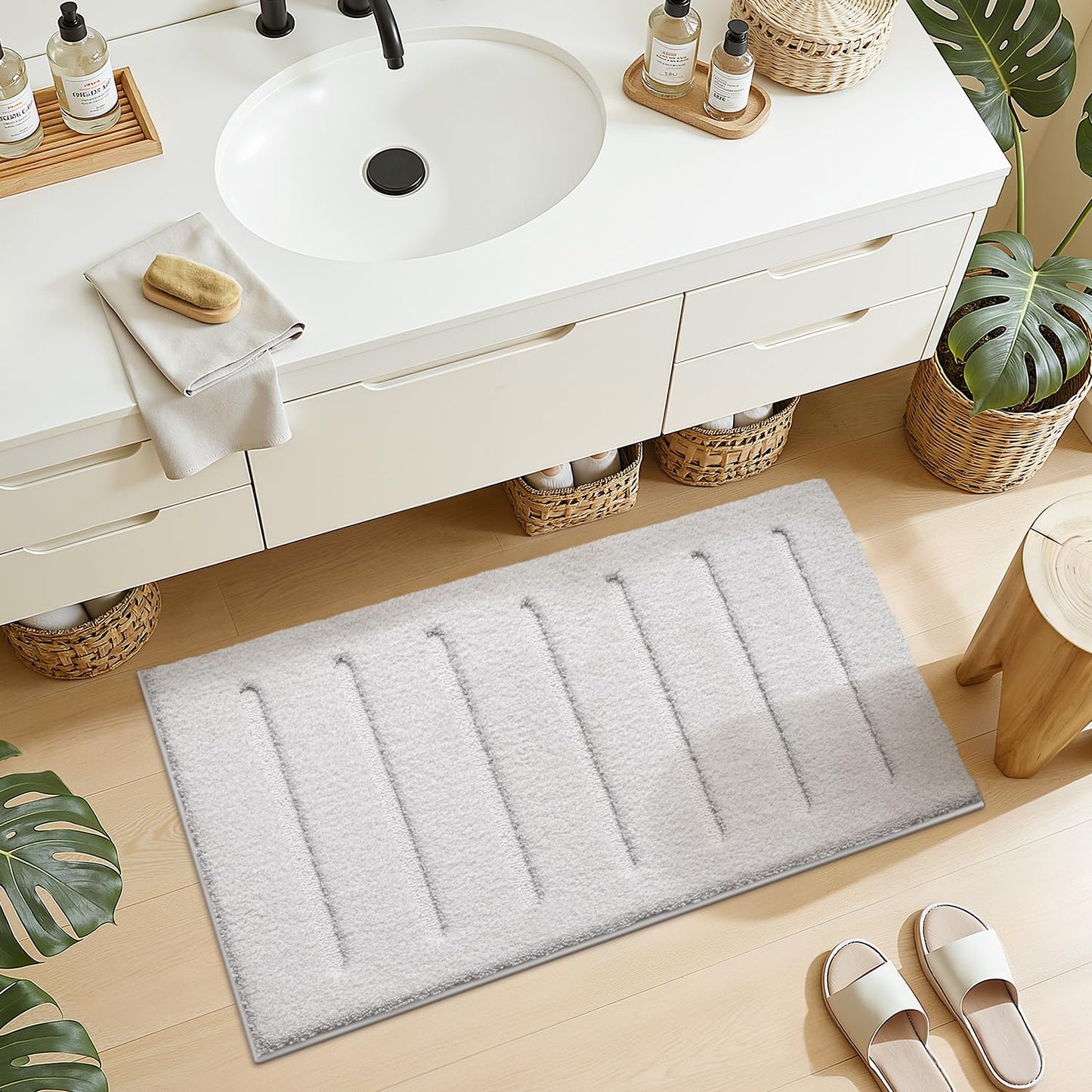 LUMI Non-Slip Skin-Friendly Bathroom Rugs, Hotel Quality Bath Mats for Bathroom, Washable Fluffy Shower Mat, Minimalist Luxury Striped Style,Ideal for Floor, Shower Tub, Entryway, 17"x30", Beige