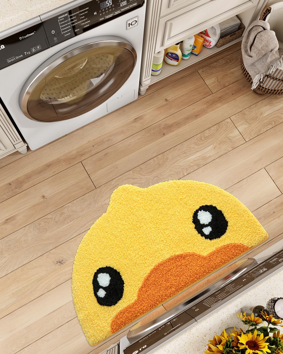 LUMI Cute Rubber Duck Bath Mat, Plush Absorbent Bath Mats for Bathroom, Non-Slip Backing Washable Bath Rugs, Ideal for Kids Shower Sink Bathtub Bedroom, 18"x28", Duck Decor