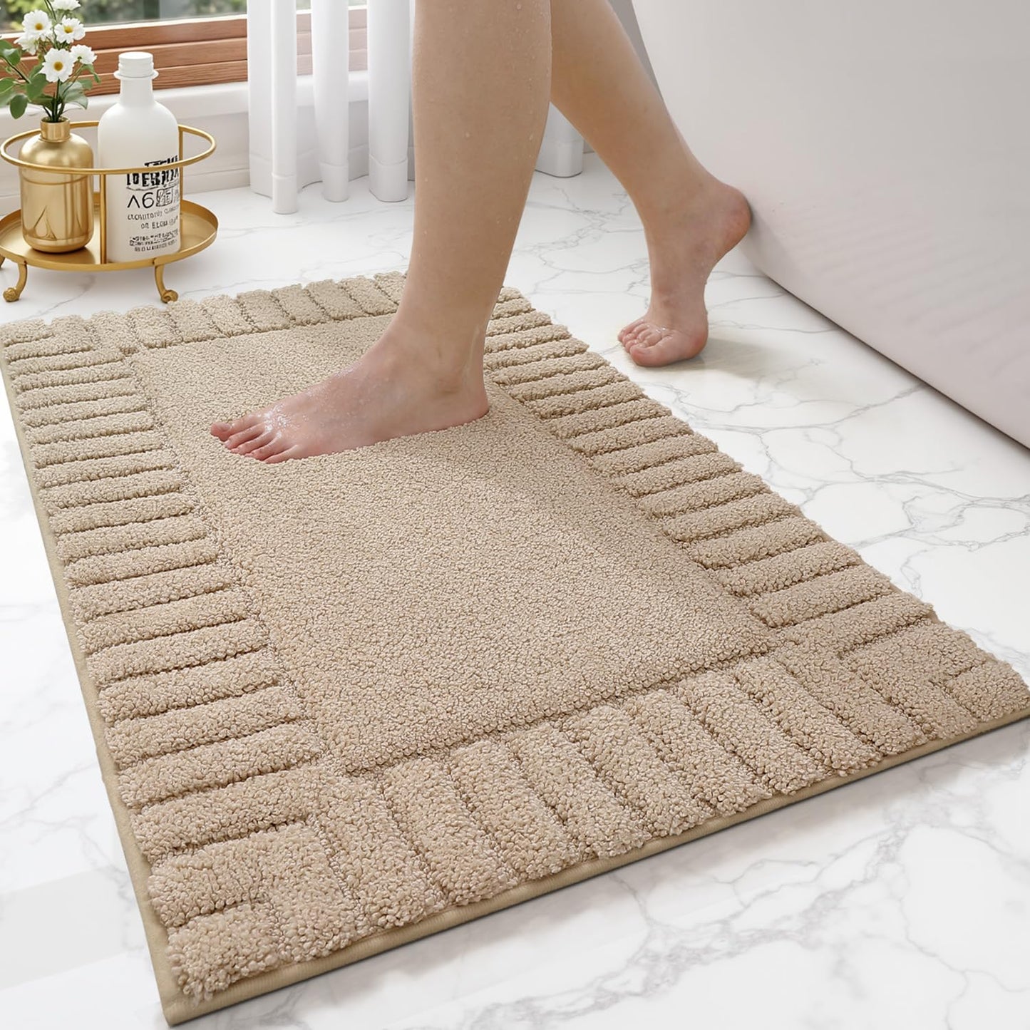 LUMI Bathroom Rugs Non Slip with Rubber Backing, Extra Soft Plush Microfiber Bath Rug Absorbent, Machine Washable Bath Mat Quick Dry for Tub, Shower, Ivory White, 16"x24"