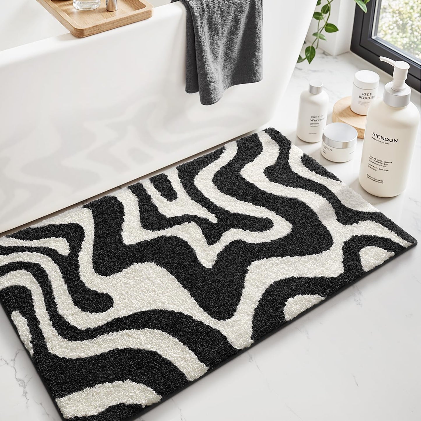 Bathroom Rug Modern Aesthetic Dorothy Series