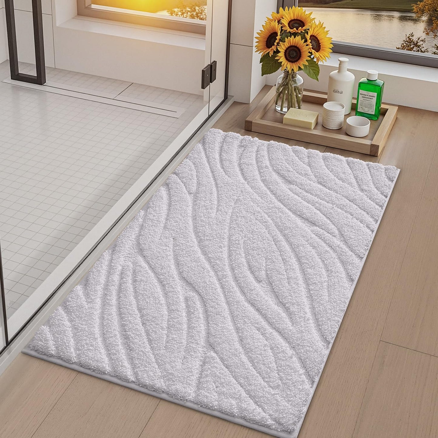 LUMI Bathroom Rug, Soft Absorbent Non Slip Bath Mat, Quick Dry Bath Mats, Machine Washable Microfiber Carpet for Modern Shower Room, Bathtub, Minimalist Bathmat, 36"x24", White
