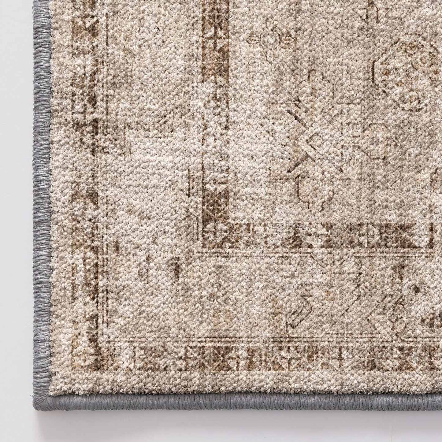 Area Rug Traditional Vintage Series Dust Memory